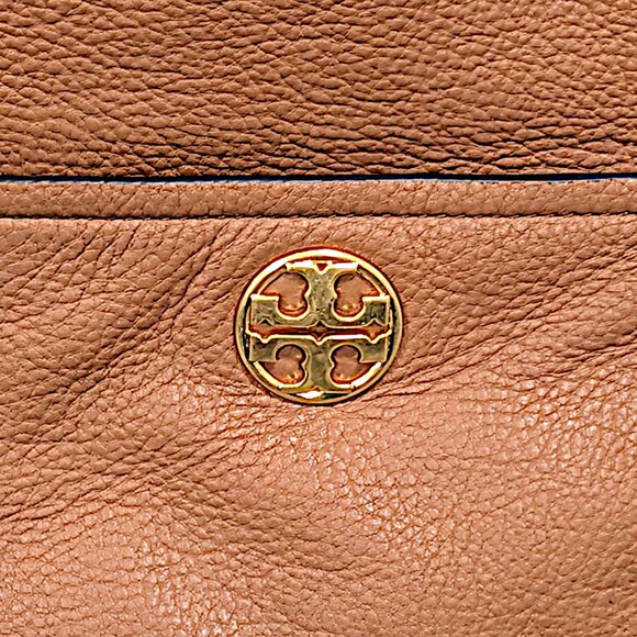 Tory Burch Chelsea Slouchy Brown Tan Leather Tote Purse with Gold Tone Accents - Picture 3 of 8